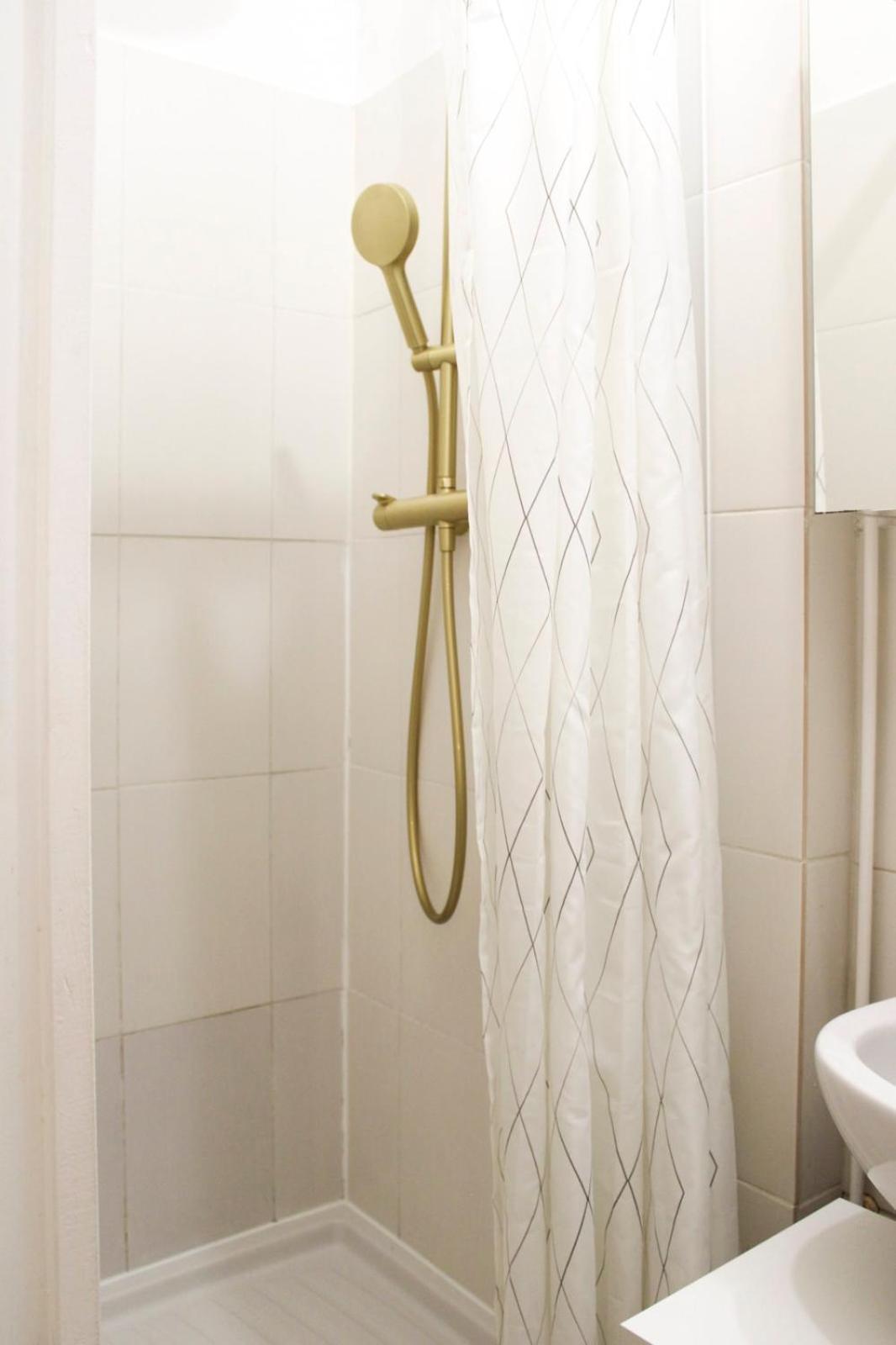 Nice And Comfortable Studio Apartment パリ エクステリア 写真